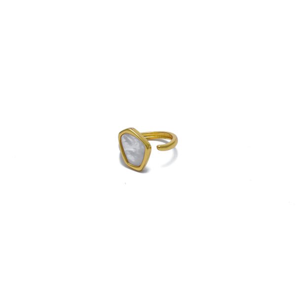 ASY MOTHER OF PEARL RING