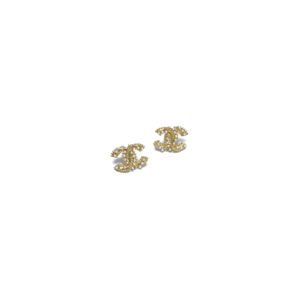 ELEGANT PEARL EARRINGS